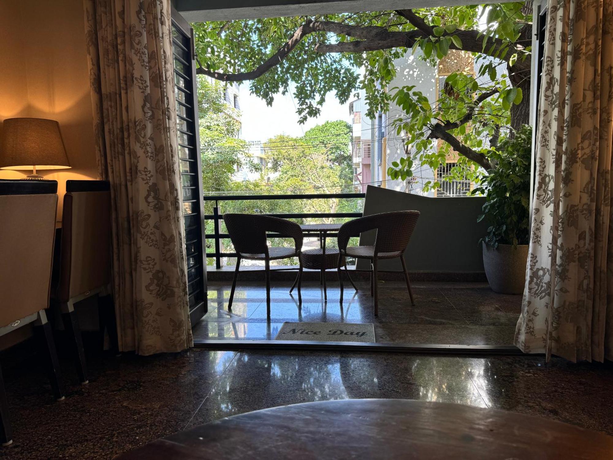 Idam Na Mama Apartment Bangalore Bagian luar foto